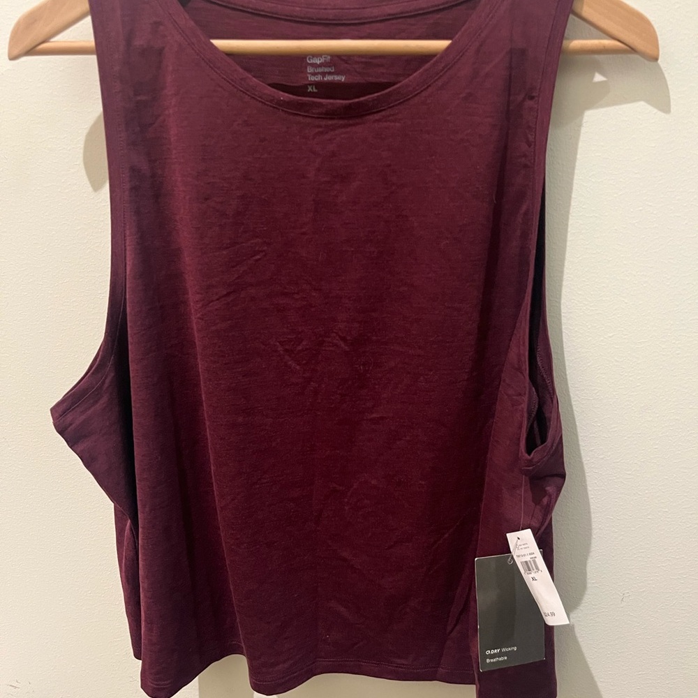 Gap Women's Burgundy Tank Top